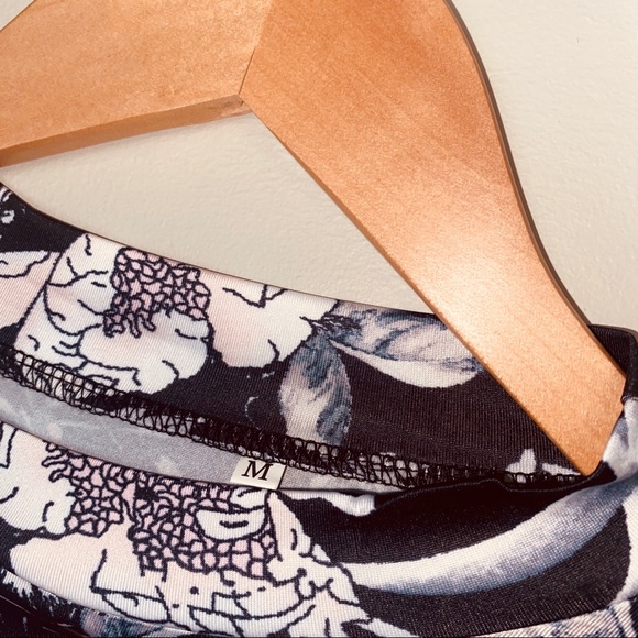 Mock Neck Floral Print Slim Shirt - Picture 2 of 4